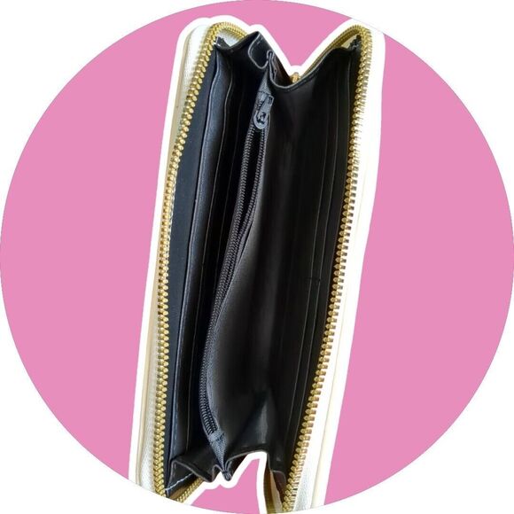 Hello Kitty Clutch Wallet Zippered  New  Card Holder,Phone.Unbranded - Picture 4 of 5